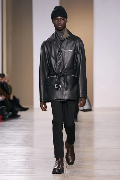 Look 35
